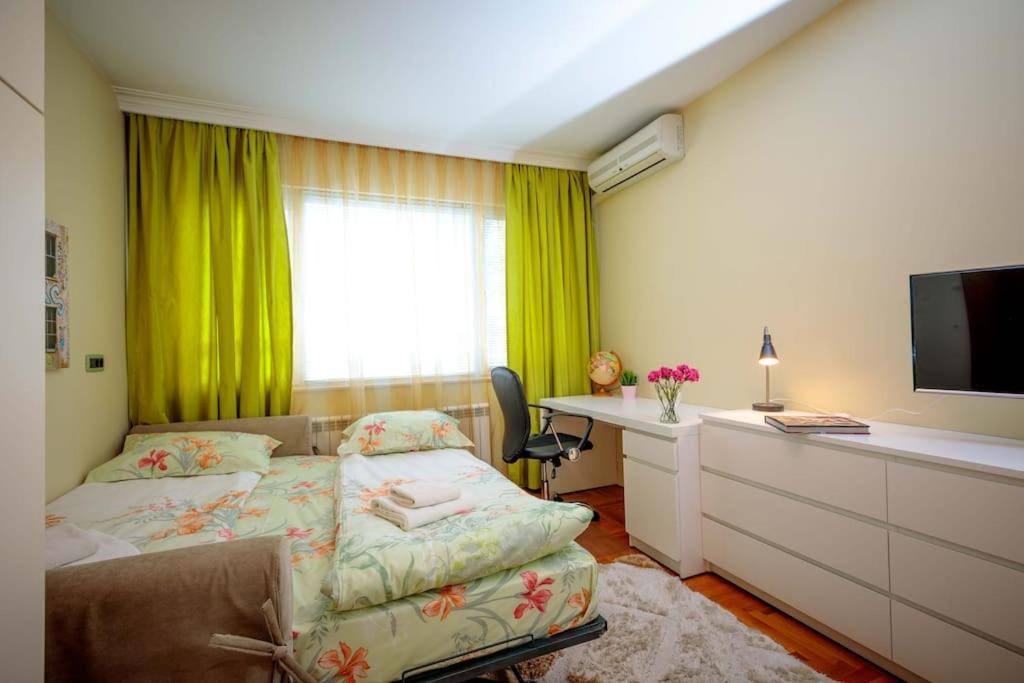 Green Apartment - Top Location, Near City Center! Sofía Exterior foto